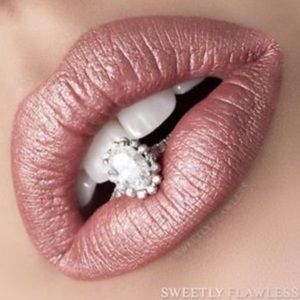 Jouer Lip Crème in Praline - **blogger favorite**